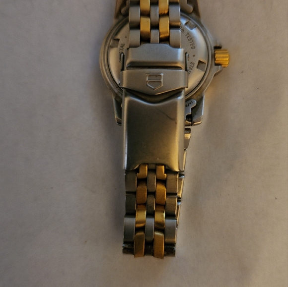 Tag Heuer Women's Watch - Picture 3 of 6